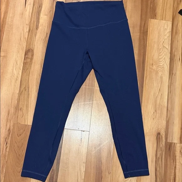 Women’s Navy Active Leggings Lululemon - Picture 1 of 7